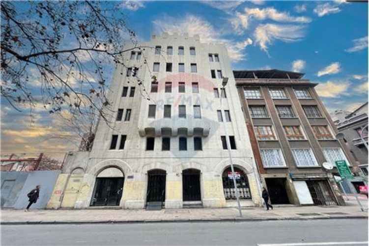 Edificio para uso educacional/corporativo