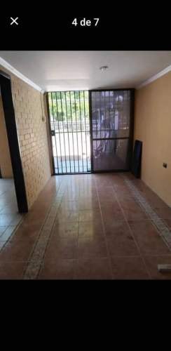 Casa con rol comercial