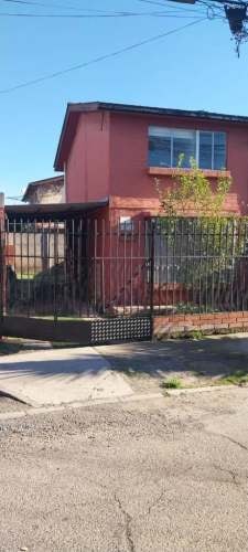 CASA 2 PISOS , VILLA LOS HÉROES, MAIPÚ $490.000.-