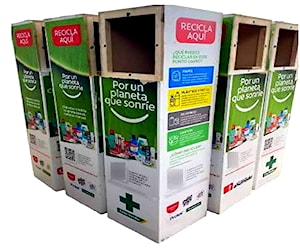 <p>LOTE DE 30 MUEBLES CONTENEDORES REUTILIZADOS PARA RECICLAJE</p>