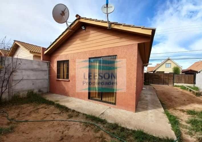 CIELOS DEL VALLE-ARRIENDO CASA 3D/2B EXCELENTE SECTOR