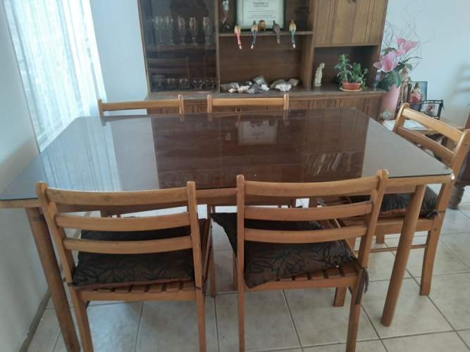 <p>Vendo muebles varios</p>