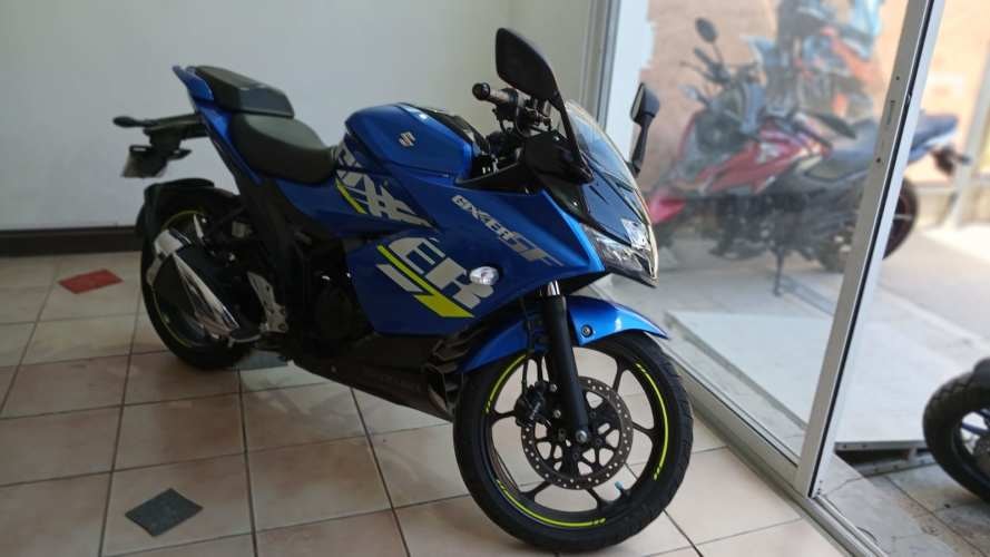 SUZUKI GIXXER 150 FI