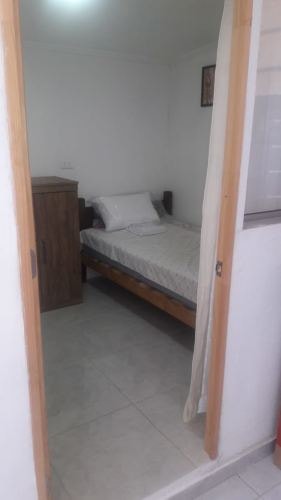 <p>Arriendo Pieza en Barrio Residencial</p>