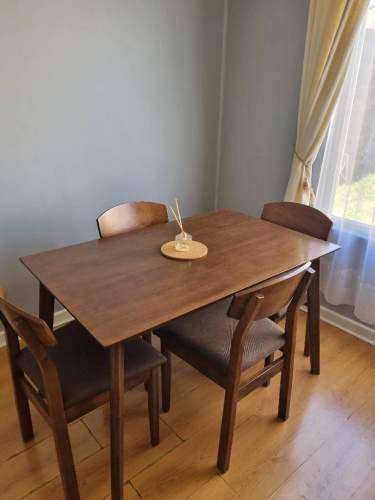 <p>Comedor 4 personas</p>