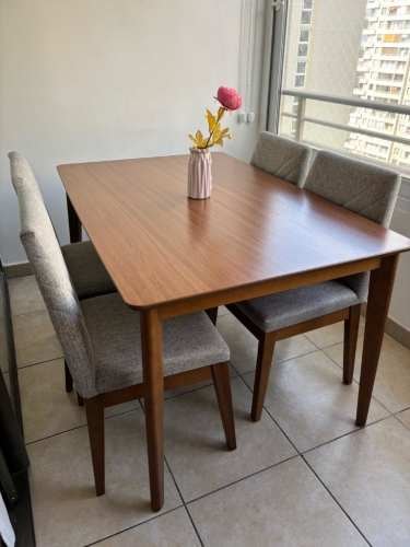 <p>Comedor Olive 4 Sillas</p>