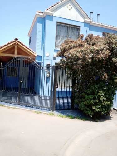 <p>MAIPU ARRIENDO HERMOSA PIEZA AMOBLADA CONDOMINIO CERRADO</p> image