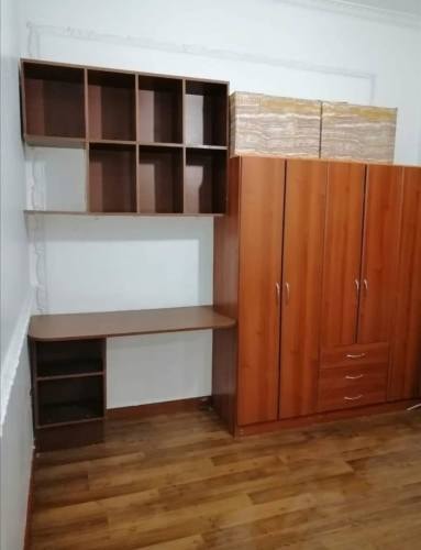 <p>Habitación salida a la calle</p> image