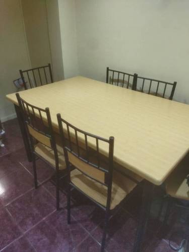 <p>Comedor metálico 6 sillas</p>
