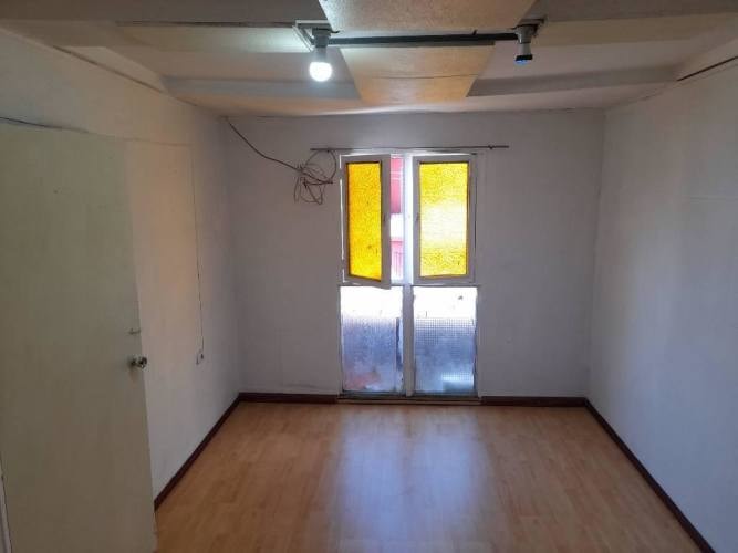 <p>Arriendo piezas amplias 160000</p> image