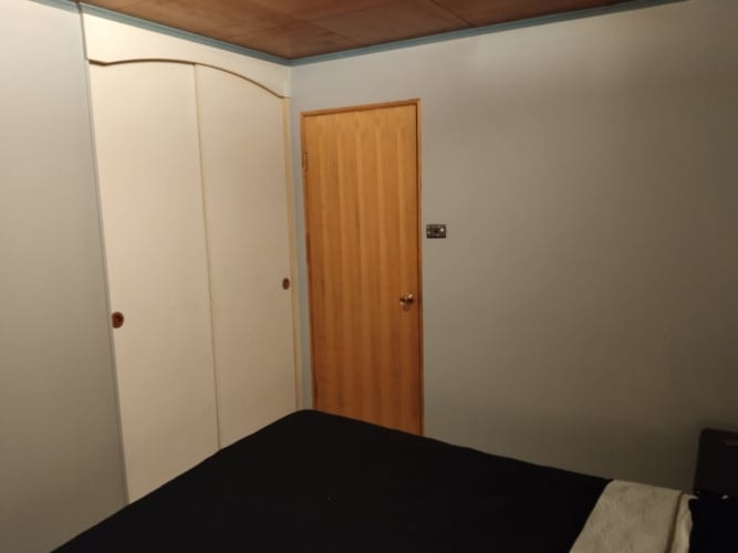 <p>Habitacion 1 persona, Com Macul Metro Sn Joaquin,</p>