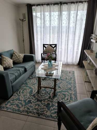 <p>Arriendo habitación amoblada</p> image