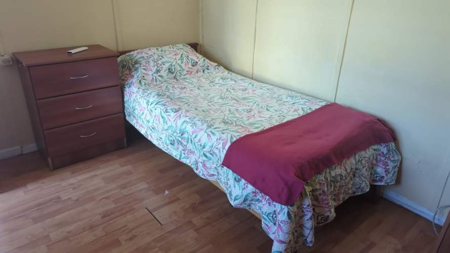 <p>habitación amoblada en ñuñoa</p> image