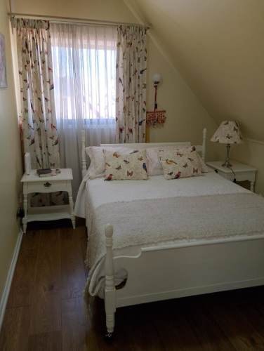 <p>Arriendo hermosa habitación lomas del mirasur</p> image