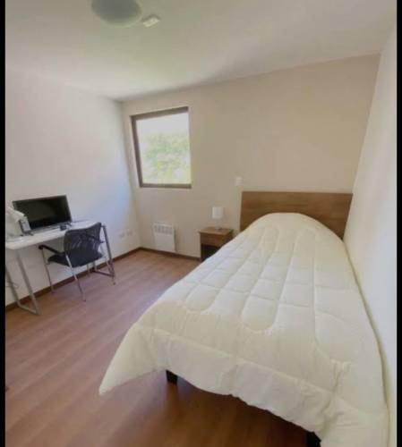 <p>Habitación amoblada - pensión universitaria.</p> image