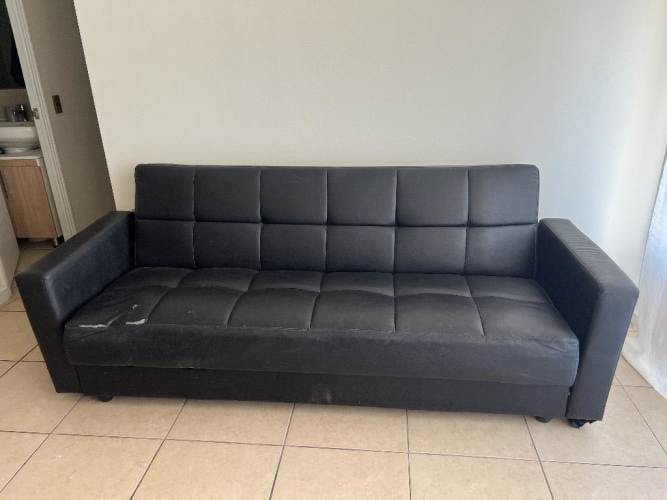 <p>Sillón cama 3 cuerpos</p>