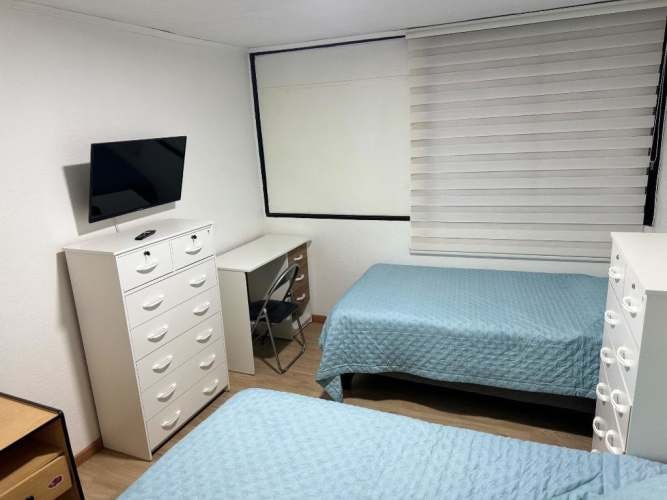 <p>Habitación para dos Estudiantes, ETA USACH</p>