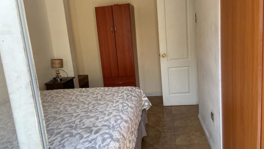 <p>Comoda habitacion  amoblada, 1 pers. Com de Macul</p> image