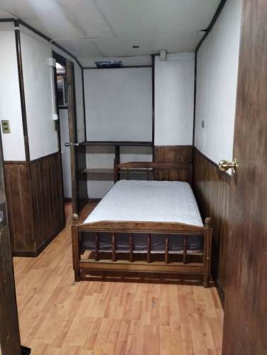 <p>Pieza independiente con baño privado cerca clínica Puerto Montt</p> image
