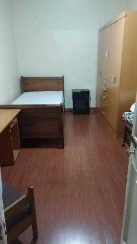 <p>Pieza amoblada Barrio universitario Toesca</p> image