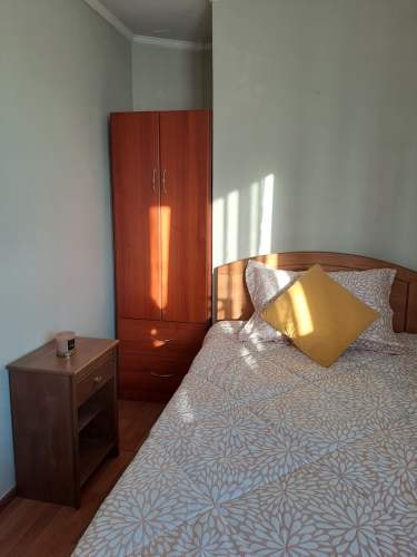 <p>Arriendo pieza estudiante (mujer)</p> image