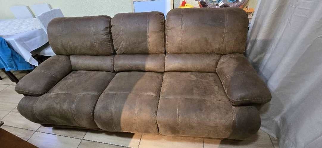 <p>Sillón 3 cuerpos reclinable</p>