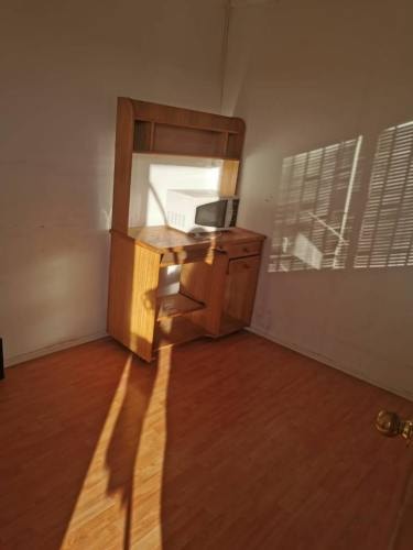 <p>Habitación independencia segundo piso</p>