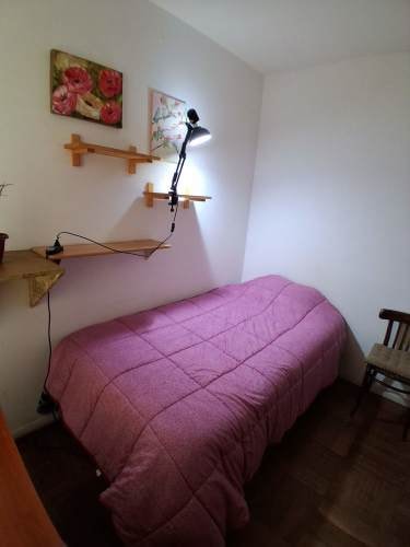 <p>ARRENDO HABITACION</p> image