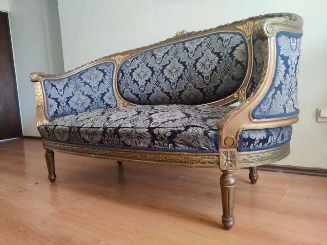 <p>Living Sofa Sillones antiguos estilo clásico Luis XIV - XV</p>