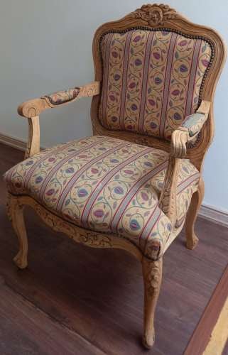 <p>Vendo  2 Sitiales</p>