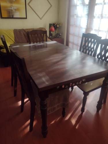 <p>Comedor 6 sillas</p>