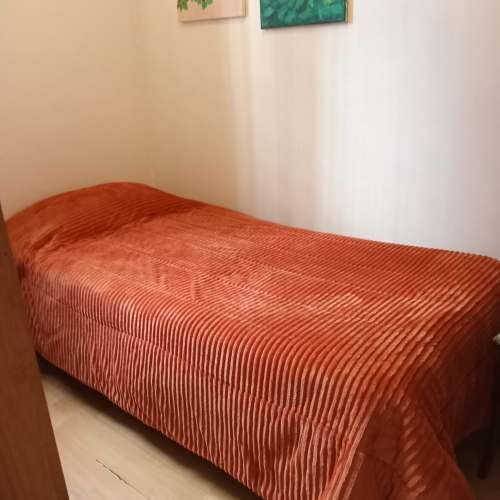 <p>ARRENDO HABITACION</p> image
