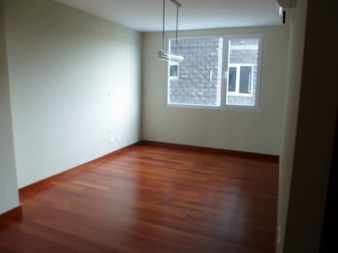 <p>ARRIENDO DOS HABITACIONES DISPONIBLES POR METRO ÑUBLE</p>