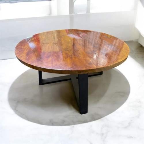 <p>Mesa comedor, buen estado</p>