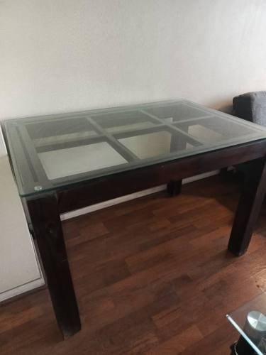 <p>Mesa comedor vidrio</p>