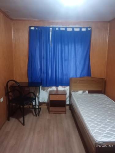 <p>Arriendo pieza cerca UCSC</p>