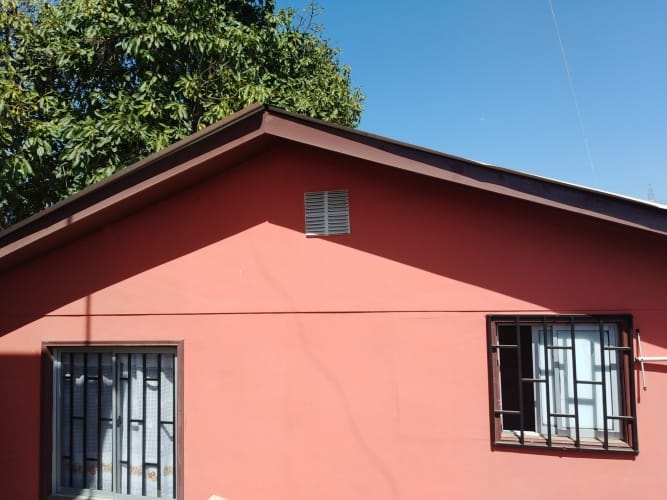 <p>Arriendo Piezas</p>