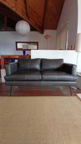 <p>Sofa Cuero Slim Sasiori, Casa Sofá Cueros 160x90cm</p>