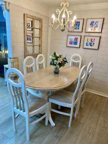 <p>Comedor 6 sillas</p>