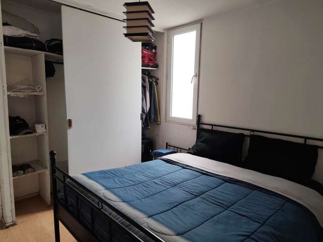<p>Arriendo Habitacion en La Reina</p> image