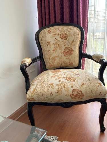 <p>Muebles Varios</p>