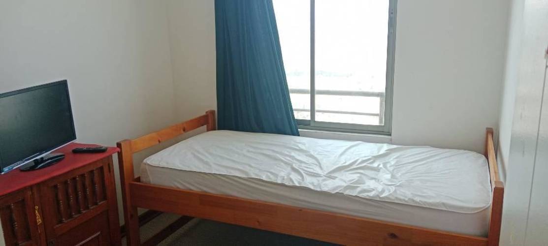 <p>Arriendo pieza solo mujer</p> image