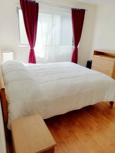 <p>Habitación para estudiante a media cuadra de UTFSM</p> image