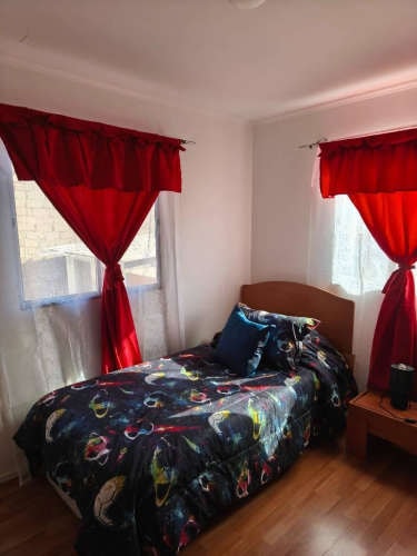 <p>Habitación amueblada</p> image