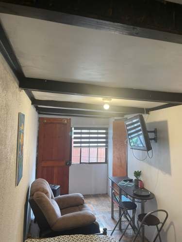 <p>Arriendo de habitación en lomas de san Andrés</p> image