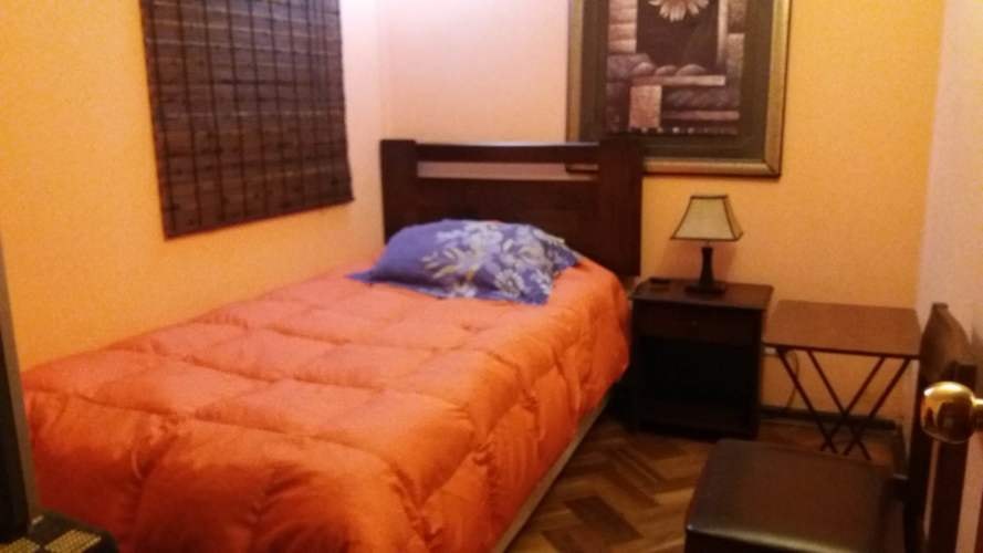 <p>Excelente habitación para persona sola.</p> image