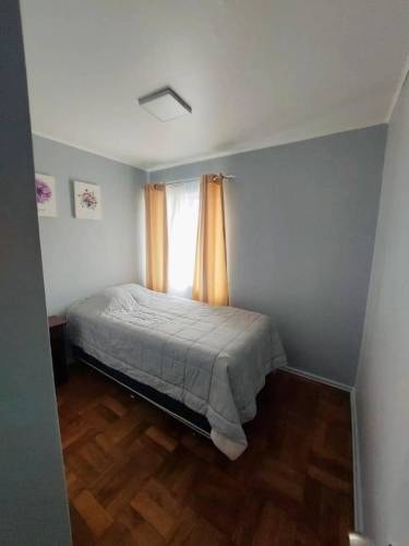 <p>Arriendo Excelente Habitación</p> image