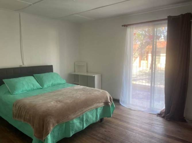 <p>Arriendo Habitaciones centro de vicuña.</p> image