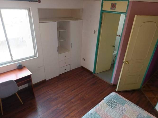 <p>Arriendo pieza c/baño privado COVIEFI</p> image