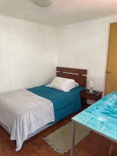 <p>Habitación en sector centro de la ciudad</p> image